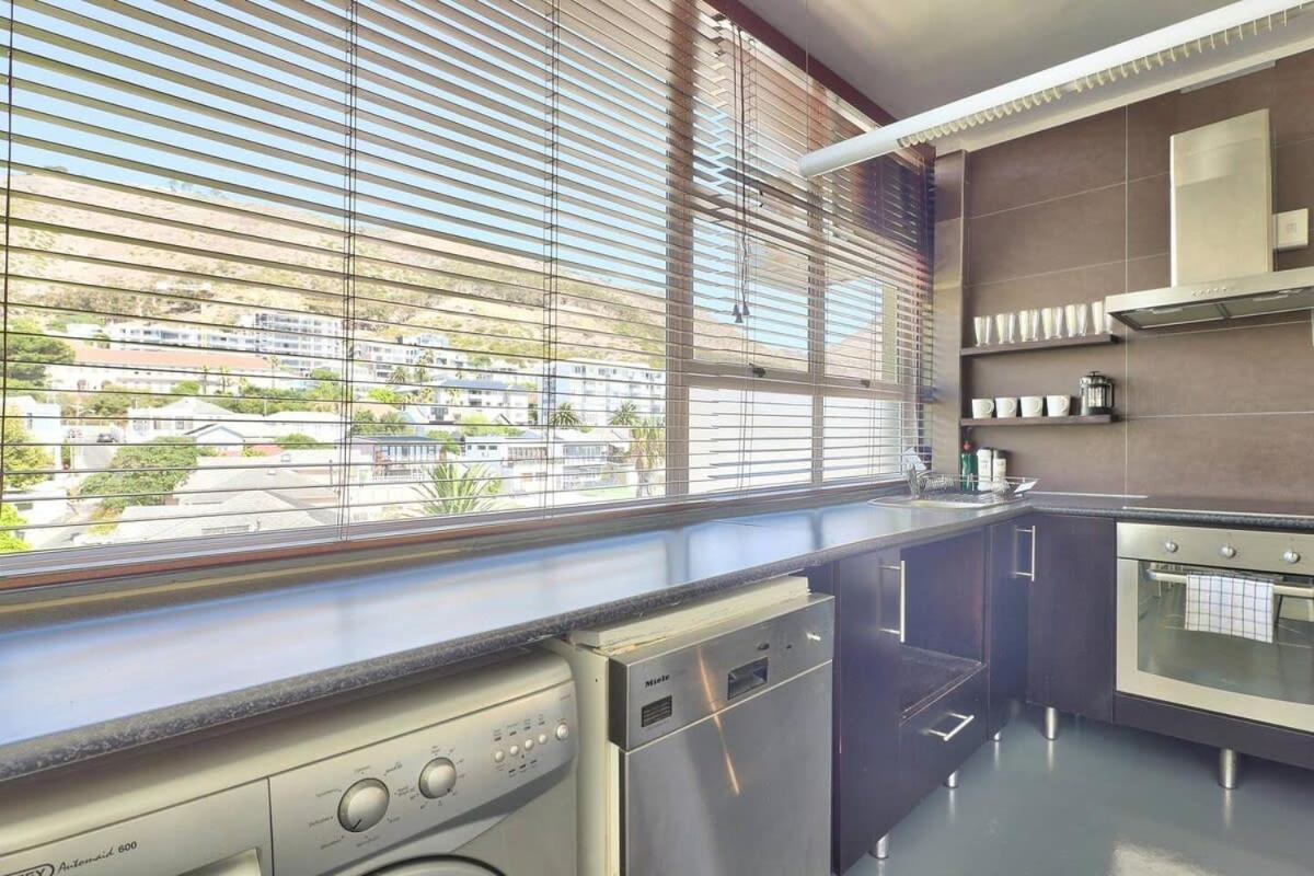Montclair 60B Appartement Kaapstad Buitenkant foto