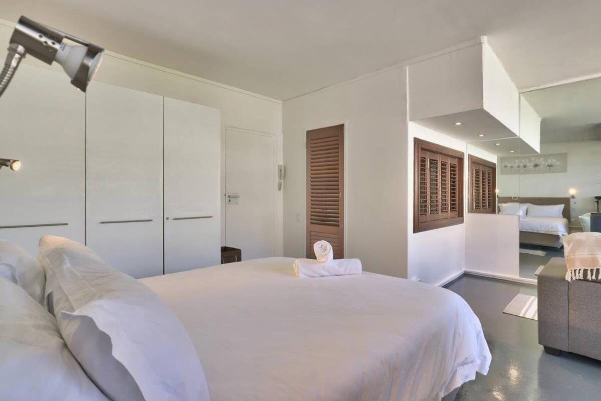 Montclair 60B Appartement Kaapstad Buitenkant foto
